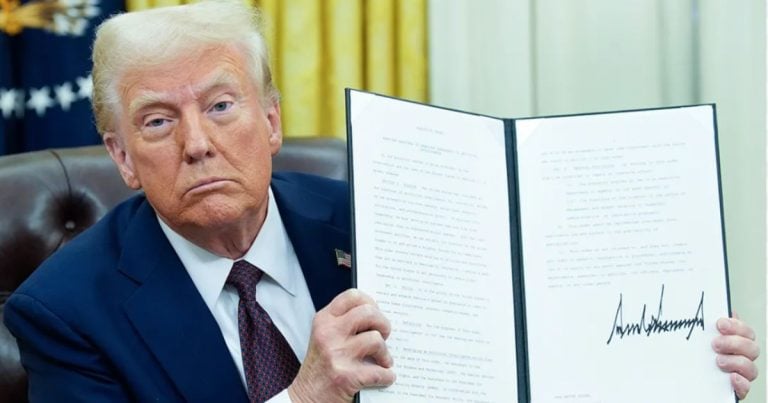 Trump Signs Executive Order Making English the Official Language of the United States