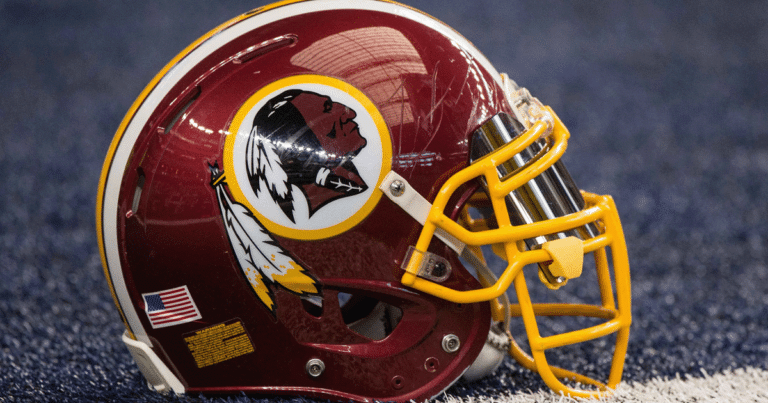 After Attempt to Bring Back Redskins Fails – They Drop a Surprise Legal Bomb on the Team