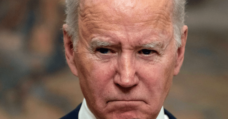 Latest 2024 Poll Sends D.C. Into a Panic – Biden’s Losing Streak Just Multiplied in the Worst Way